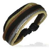 Enkel och l�tt l�derarmband med 1 cm tjock.