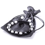 Pearl Armband med 10mm Howlit p�rlor.