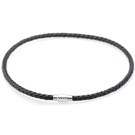 Halsband i svart bolol�der.