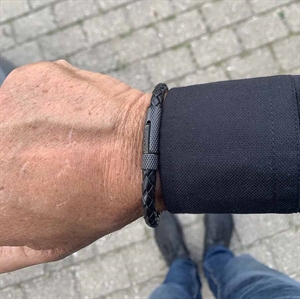 Elian läderarmband LUX Svart i Svart