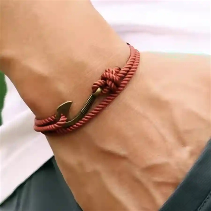 Rostbrunt herrarmband med ankarlås i antikguld, justerbar 17–23 cm