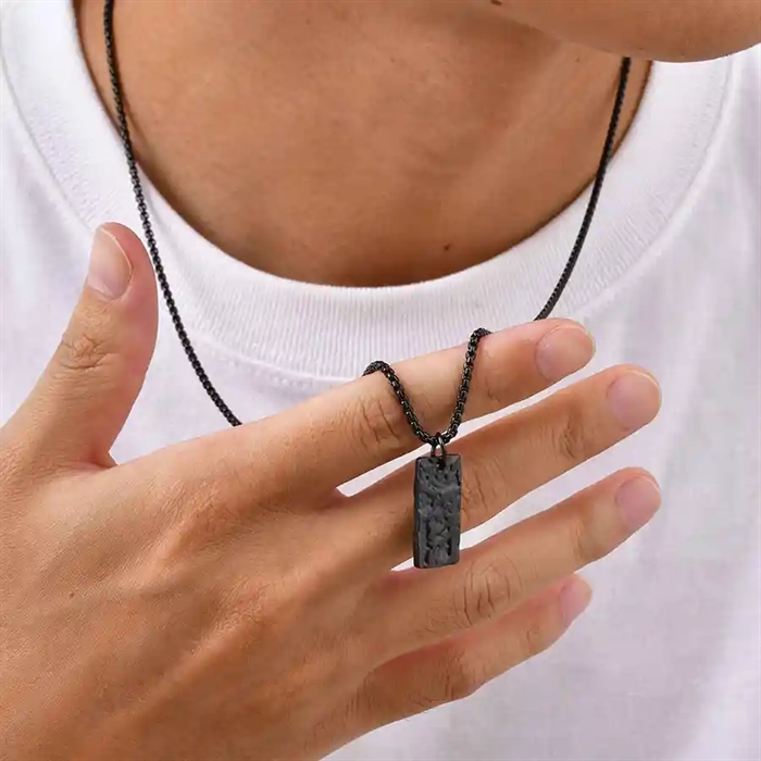 Auric Black Forge – Halsband för män i svart stål