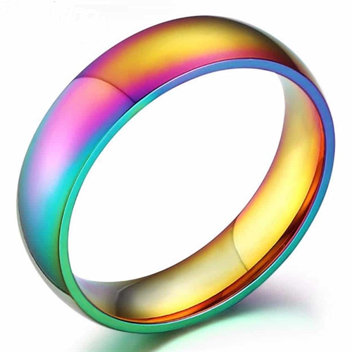 LGBT-ring - fantastisk färgspel i stål