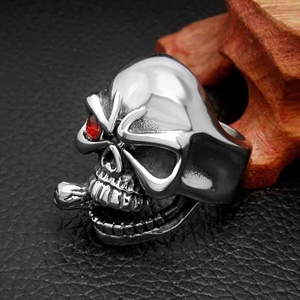 skull ring