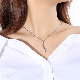 Pride Wave halsband i rostfritt stål med regnbågsfärgade stenar – LGBT+ smycke